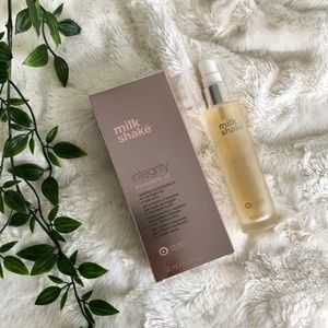 ⚡️ *FREE WITH BUNDLE* Milkshake Hair Oil ⚡️